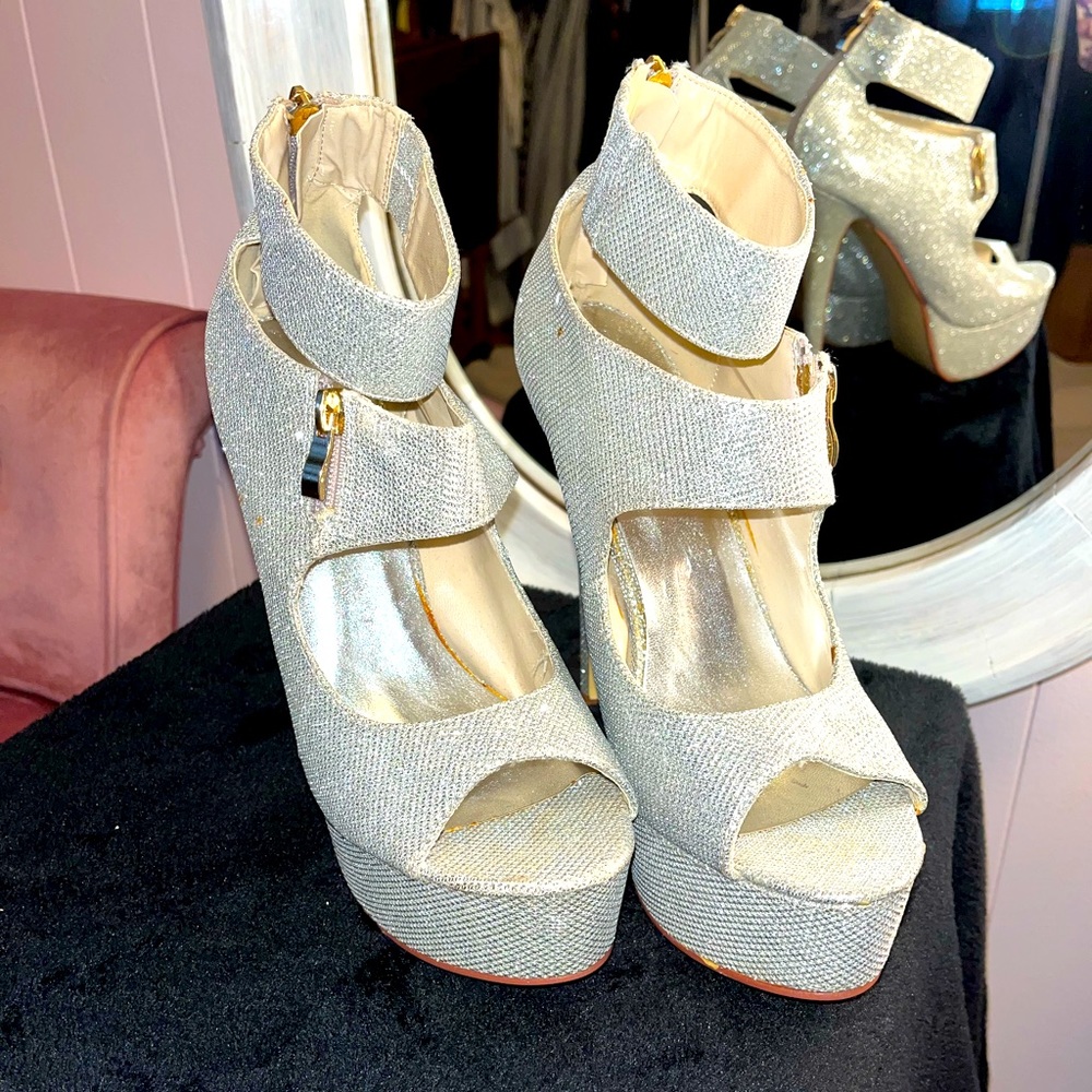 Bella Luna silver platform shoes
